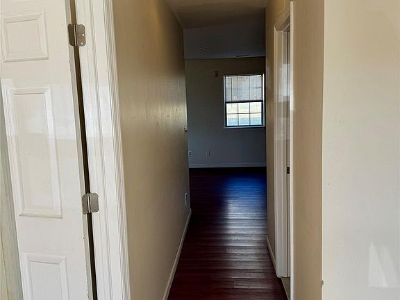 3rd image of 47 Brick Pond Road