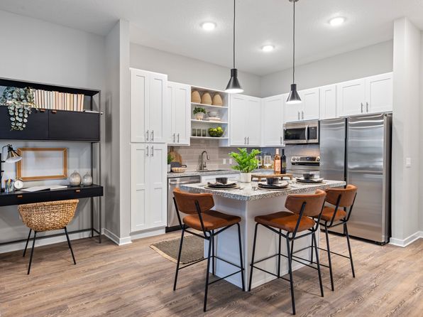 1000 Western Breeze Cir #213