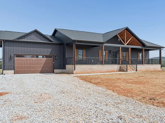 4th image of 1155 Piney Mountain Rd