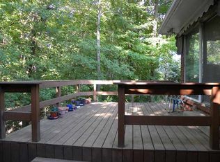 710 Myrtle Ave, Saint Joseph, MI 49085