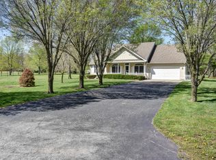73 Sweetbriar Dr, Marshfield, MO 65706