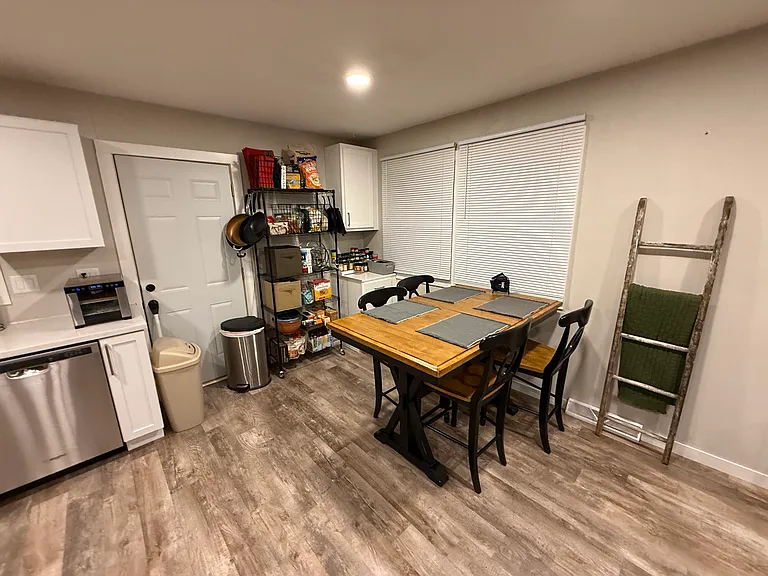 4812 Burma Rd — Photo 5