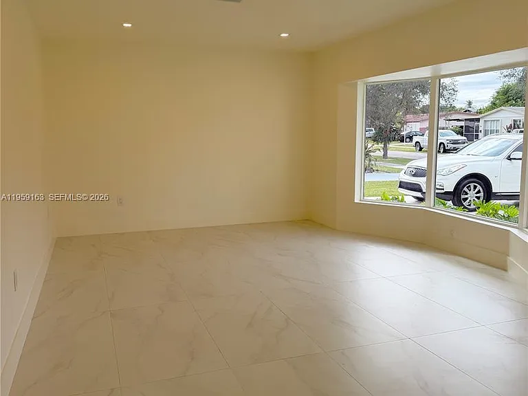 19221 SW 92nd Rd — Photo 5