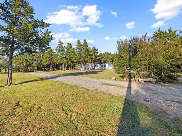 1232 County Road 2907, Dodd City, TX 75438