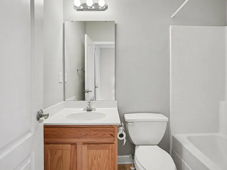 13514 Copley Square Dr — Photo 14