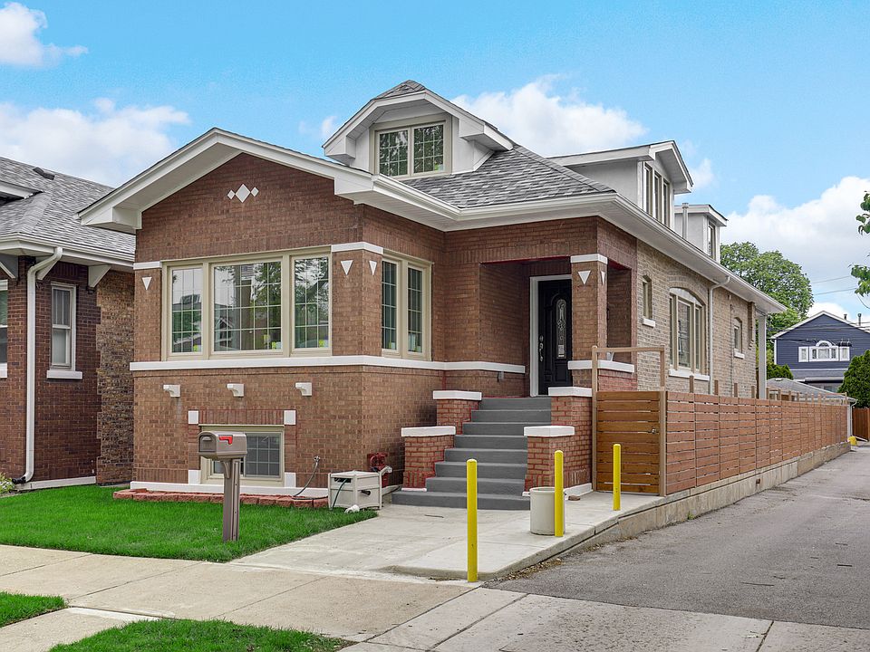 1st image of 4915 N Kostner Ave