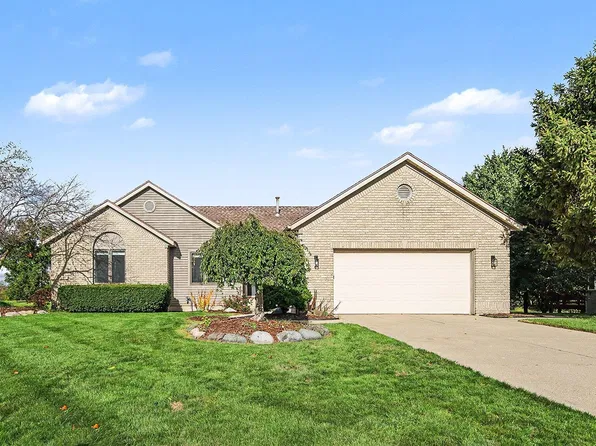 6651 Crystal Downes Dr SE, Caledonia, MI 49316
