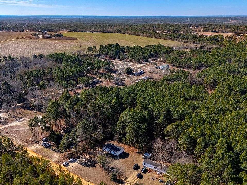 2nd image of Peachtree Roack Rd