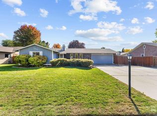 3787 W Sugar Creek Dr, Meridian, ID 83646