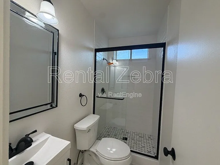 Vista Linda Apartments — Photo 53