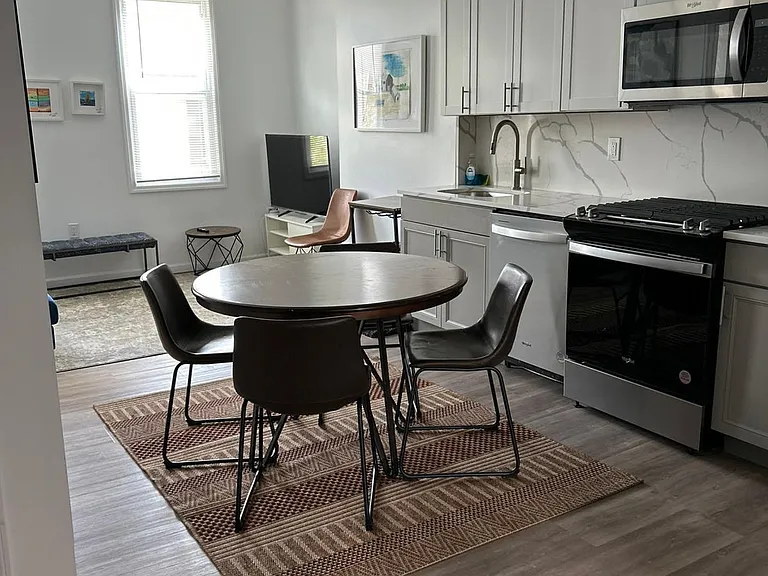 82 Madison Ave #2 — Photo 6