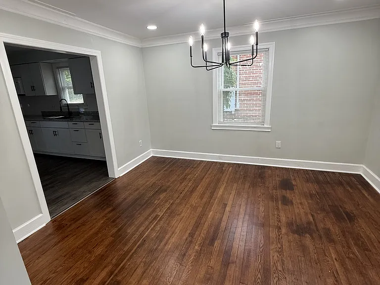 2822 E Wynnton Ln — Photo 9