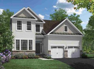 87 Farmington Rd #/110, Wappingers Falls, NY 12590