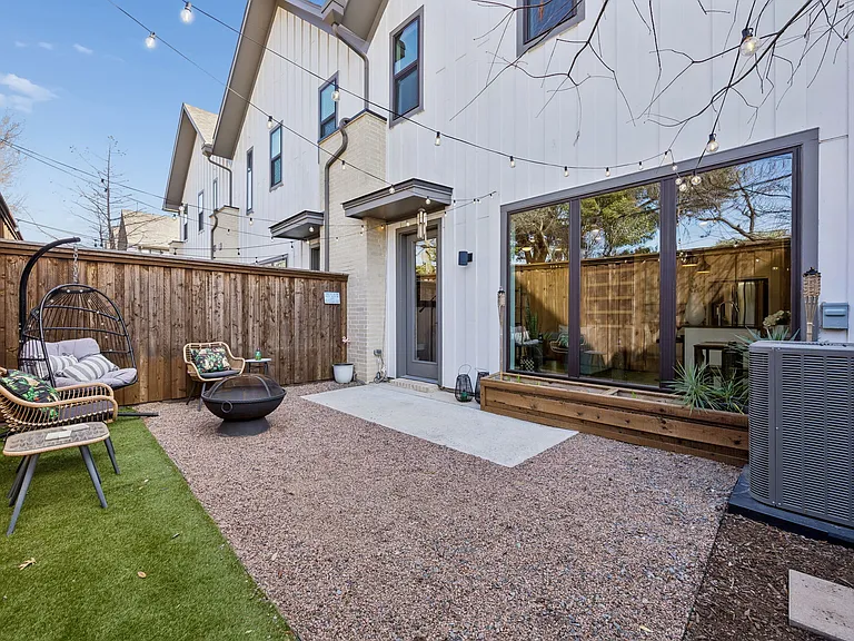 2357 Rook Dr — Photo 30