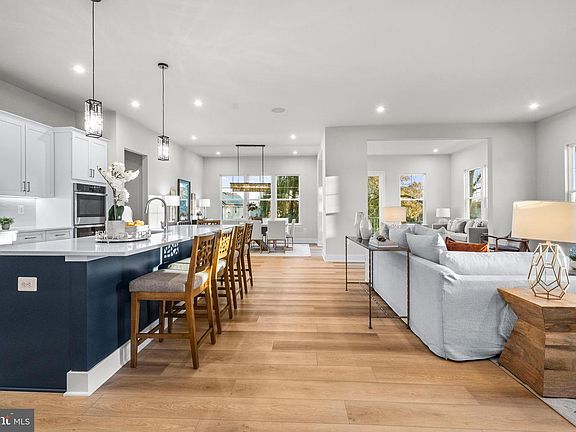 5th image of 7505 Magarity Rd