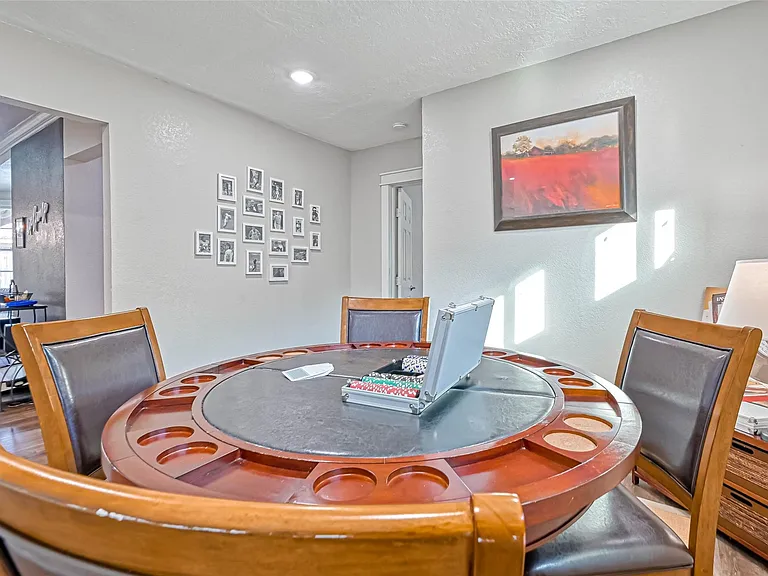 10601 Willowgrove Dr — Photo 15