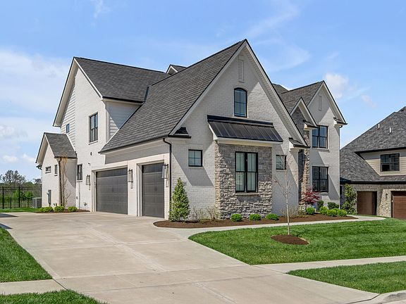 4th image of 2429 Lorenzo Way