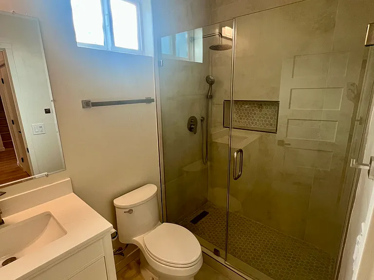 237 Cameo Dr — Photo 8