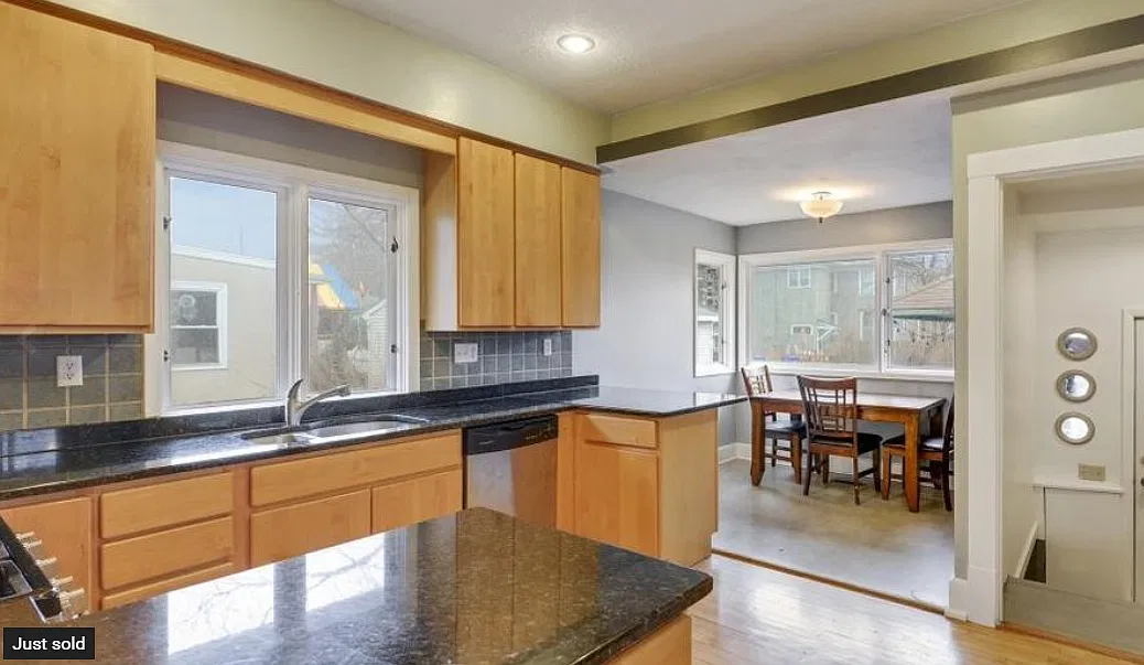 5 bed, $3,100 — Photo 2