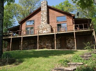 651 Eagle Point Ln, Salesville, AR 72653
