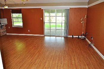 1st image of 1505 Mora Ln