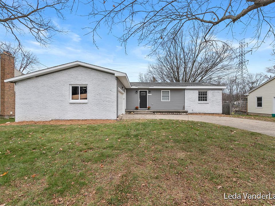 1st image of 5009 Creekview Dr SE