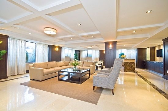 2nd image of 6405 Yellowstone Blvd ##00
