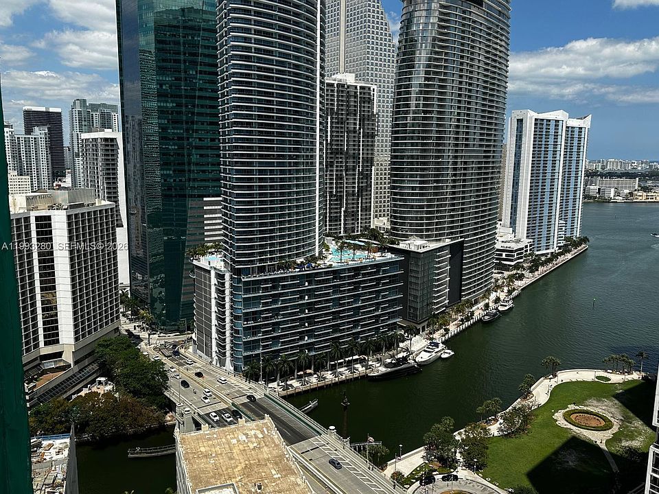 1st image of 500 Brickell Ave APT 3307