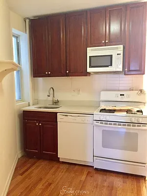 Rented by City Connections Realty | media 18