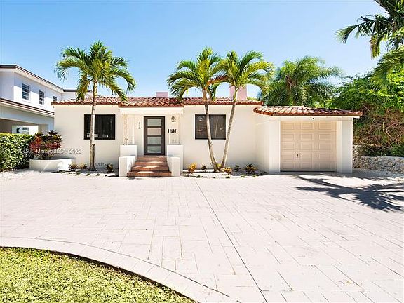 3rd image of 436 Madeira Ave