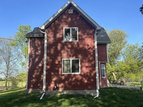 108 Main Street, Fairwater, WI 53931