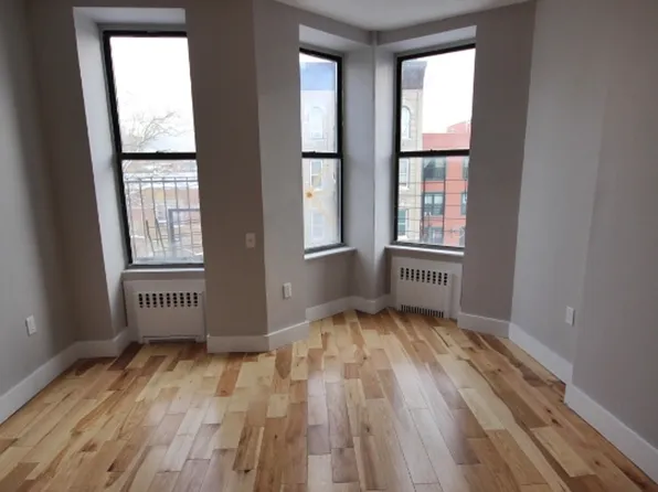 407 Chauncey Street image 1 of 14