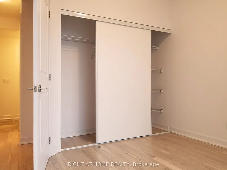 9201 Yonge St #NW-212 — Photo 16