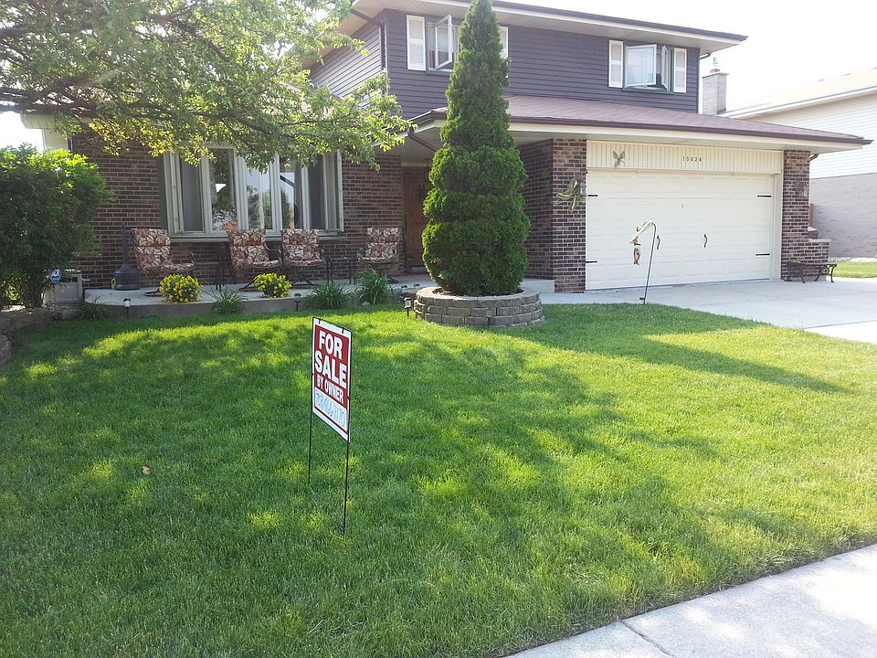 1st image of 16624 Henry Ct