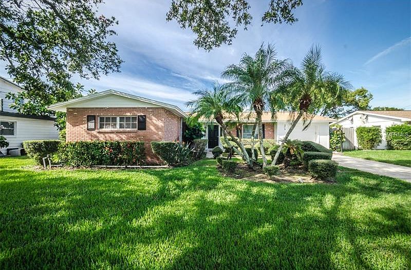 1st image of 4814 Arrowwood Dr