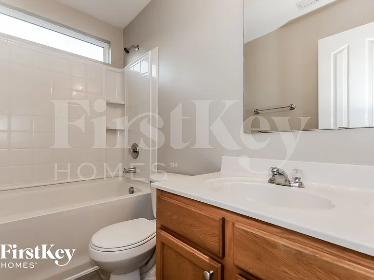 16422 Austringer Pl — Photo 13