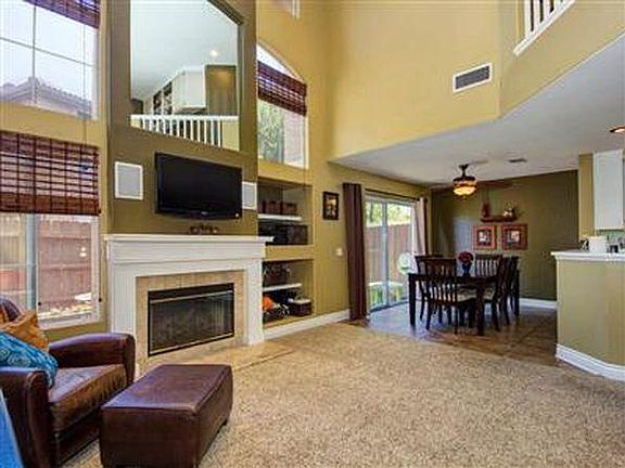 2nd image of 4615 Los Alamos Way Unit B