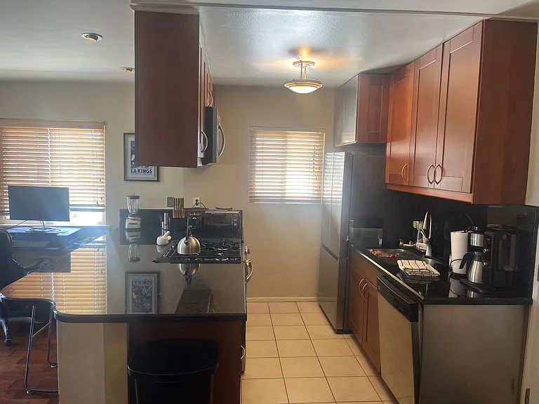 2640 Hermosa Ave #5 — Photo 6