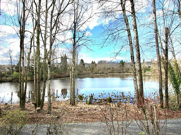 3rd image of 31501 Upper Maclure Rd #8