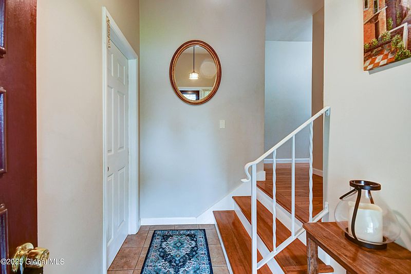 2nd image of 4 Tomohawk Place