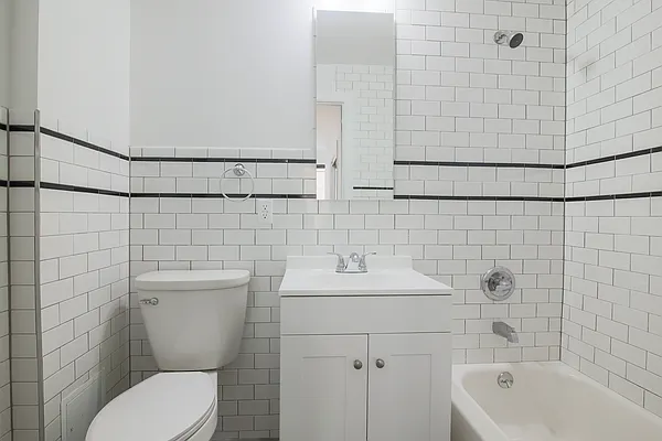 Rented by Platinum Properties | media 16