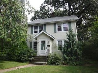 240 Vreeland Ave, Midland Park, NJ 07432
