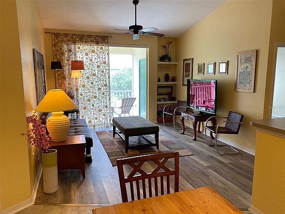 3rd image of 8819 Dunes Ct APT 305
