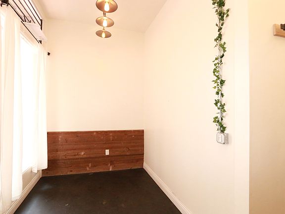 4th image of 459 W 4th St #16STE-16