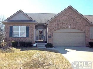 406 Winslow Cir #1, Commerce Township, MI 48390