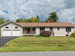 19 Laflure Ln, Peru, NY 12972