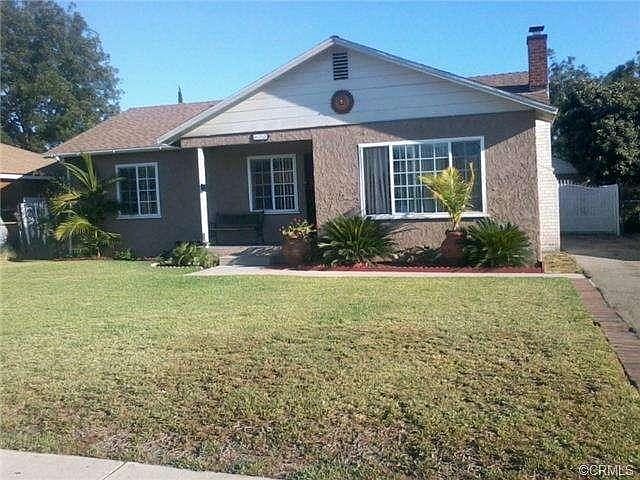 1st image of 872 Laurel Ave