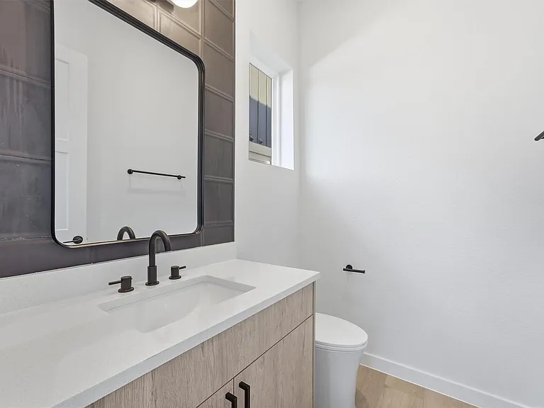 3706 Glenrose St — Photo 16