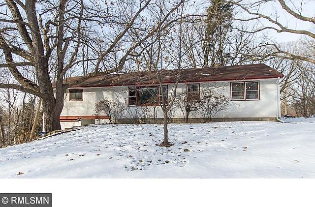 1st image of 2811 Helen St N