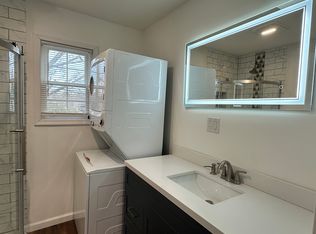 1881 N Streamline Dr, Virginia Beach, VA 23454